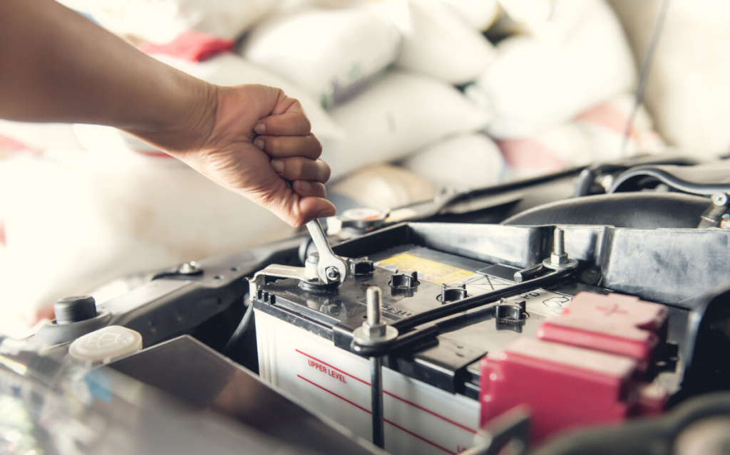 How to Tell When Your Chevrolet Needs a New Car Battery