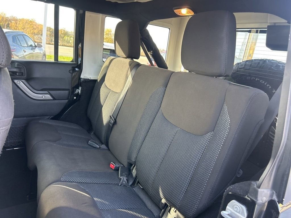 2016 Jeep Wrangler Unlimited Black Bear