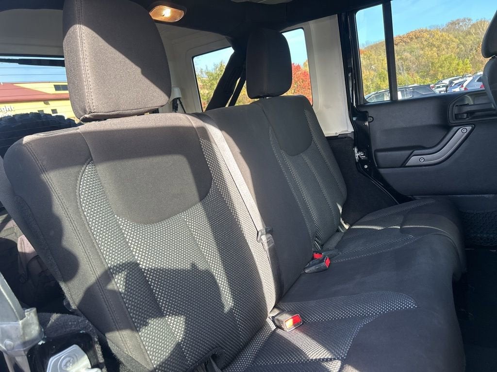 2016 Jeep Wrangler Unlimited Black Bear