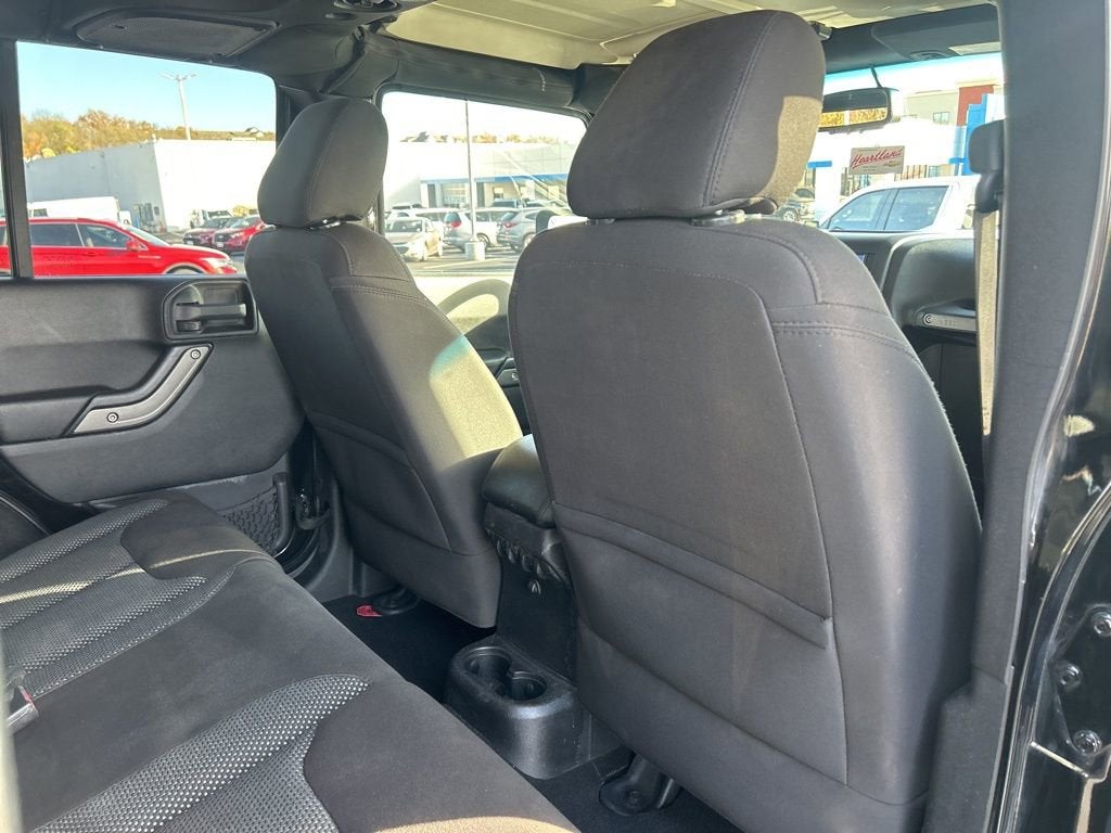 2016 Jeep Wrangler Unlimited Black Bear