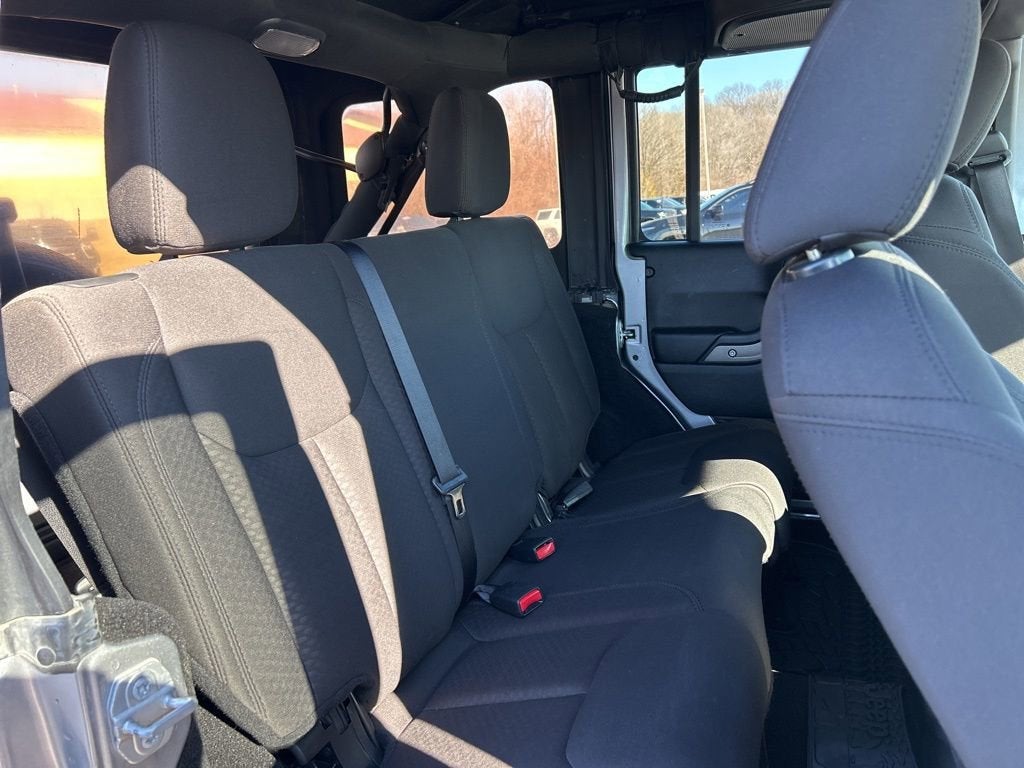 2016 Jeep Wrangler Unlimited Sport