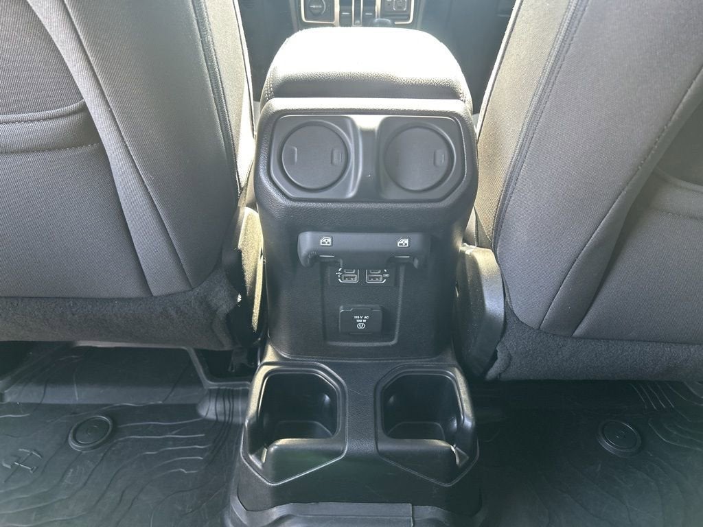 2018 Jeep Wrangler Unlimited Sahara 4x4