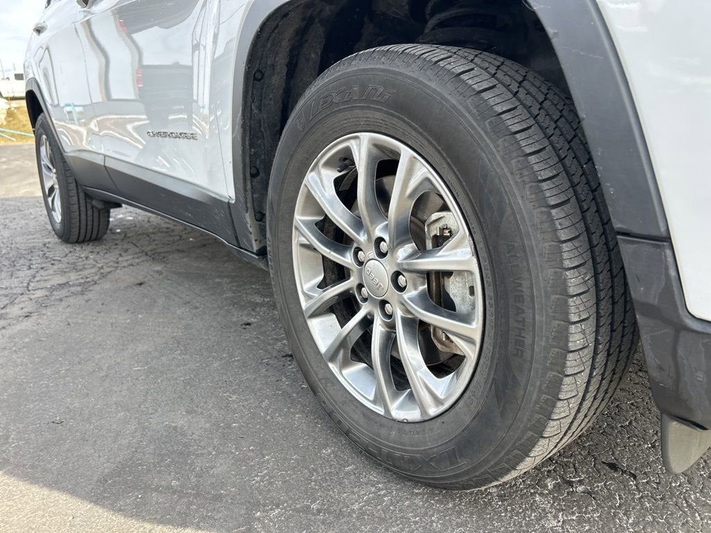 2021 Jeep Cherokee Latitude Lux 4X4