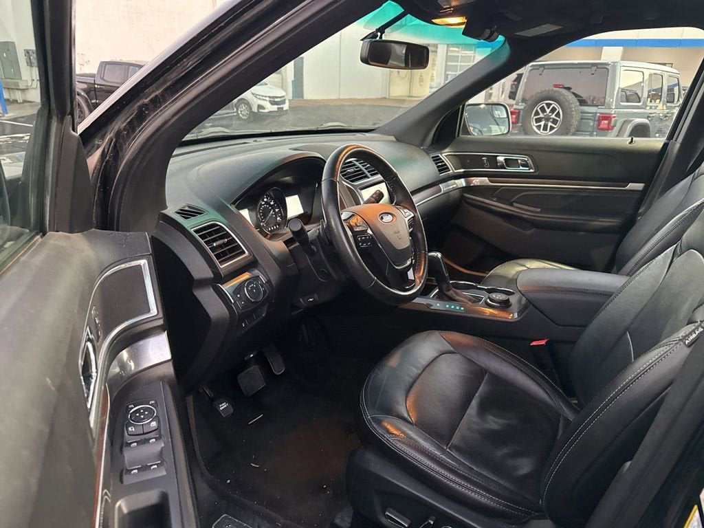 2017 Ford Explorer Limited