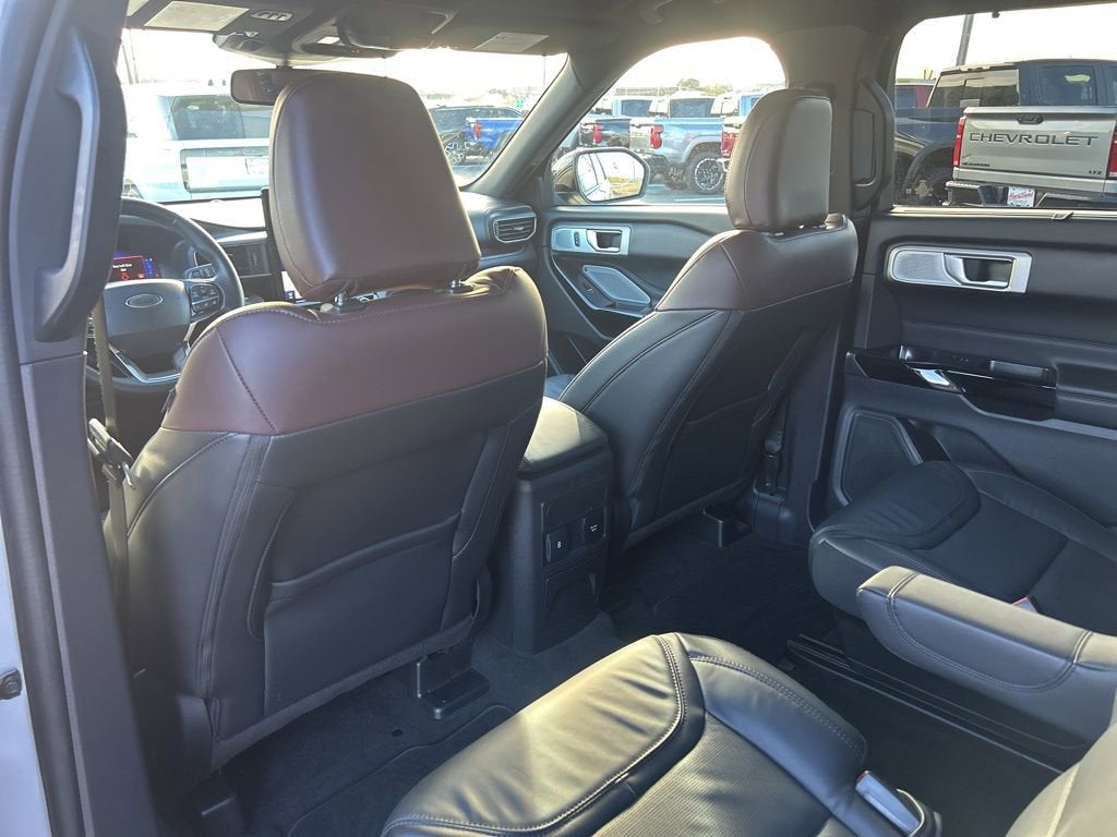 2022 Ford Explorer Platinum