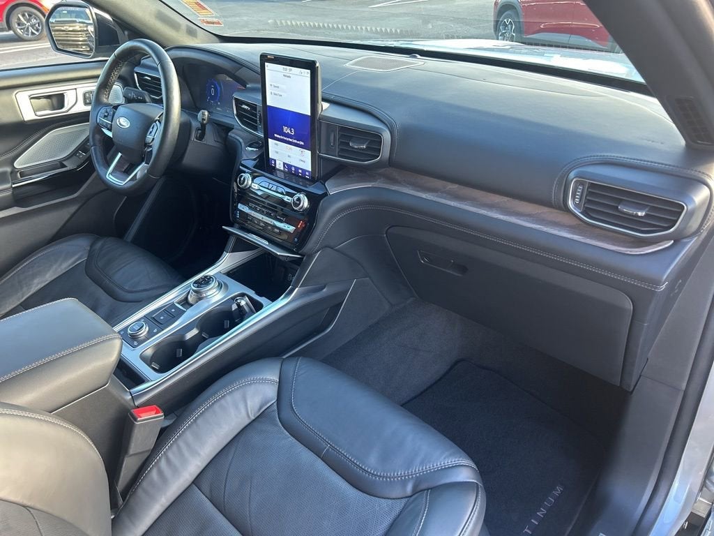 2022 Ford Explorer Platinum