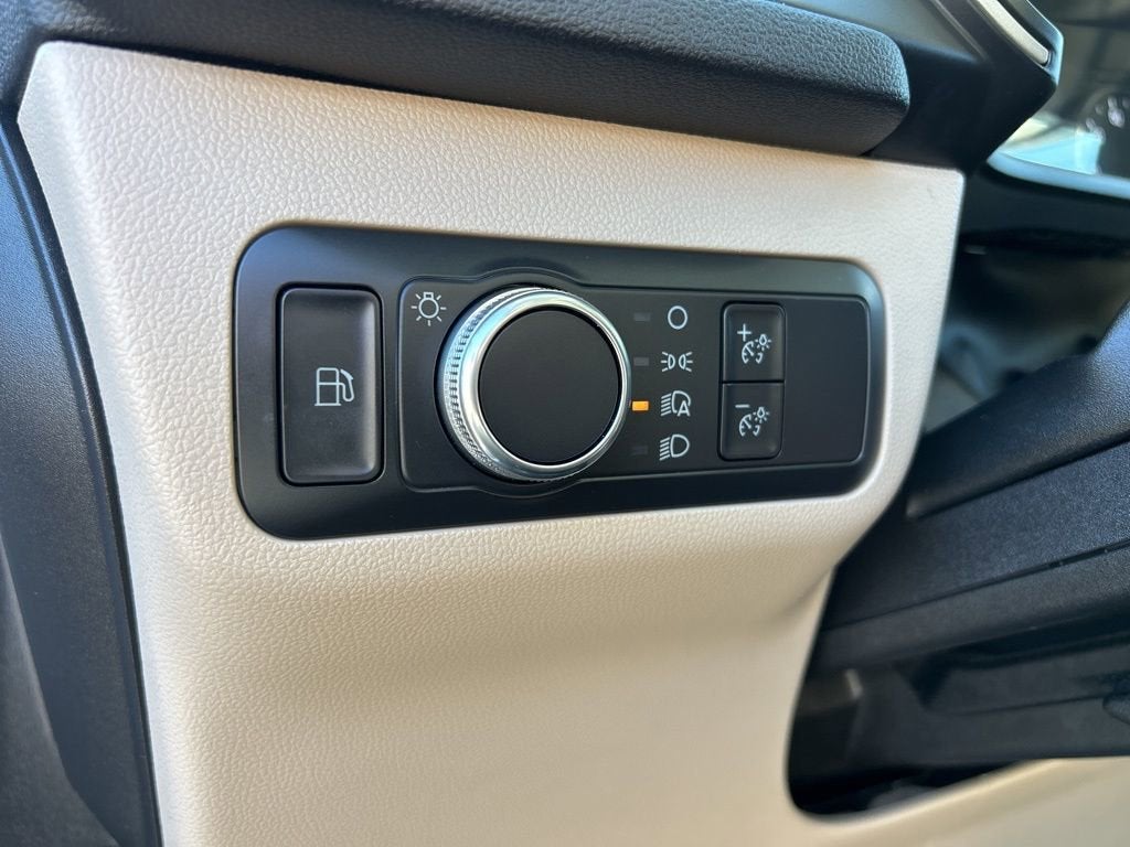 2021 Ford Escape SE Hybrid