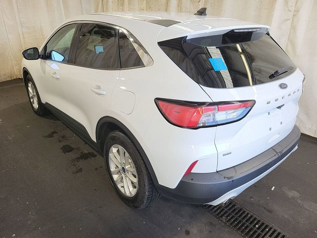 2021 Ford Escape SE Hybrid