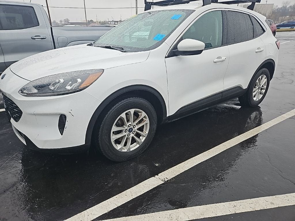 2021 Ford Escape SE