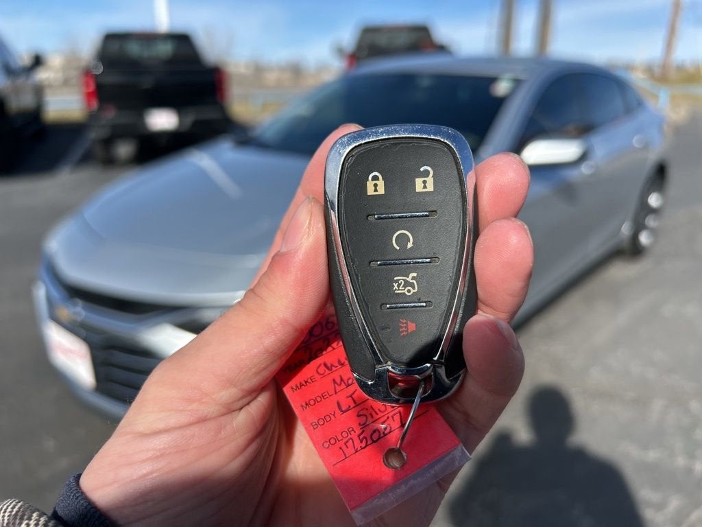 2022 Chevrolet Malibu LT