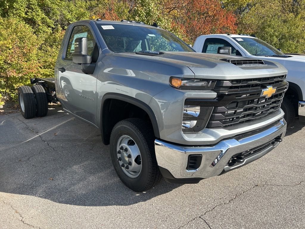 2026 Chevrolet Silverado 3500 HD Chassis Cab Work Truck