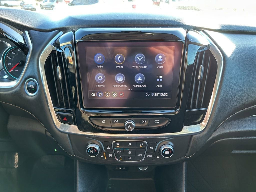 2020 Chevrolet Traverse LT Cloth