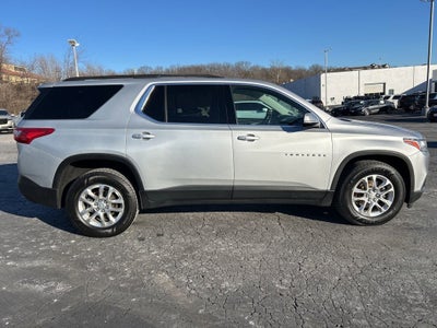 2020 Chevrolet Traverse LT Cloth