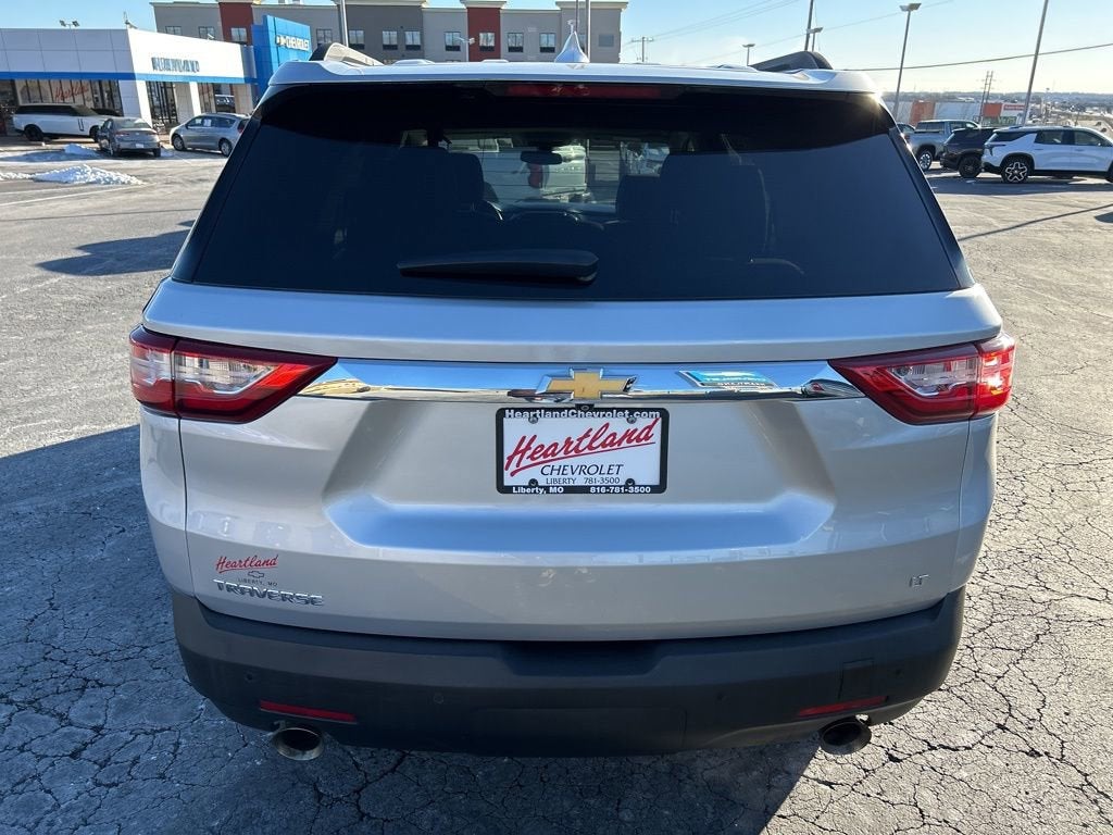 2020 Chevrolet Traverse LT Cloth