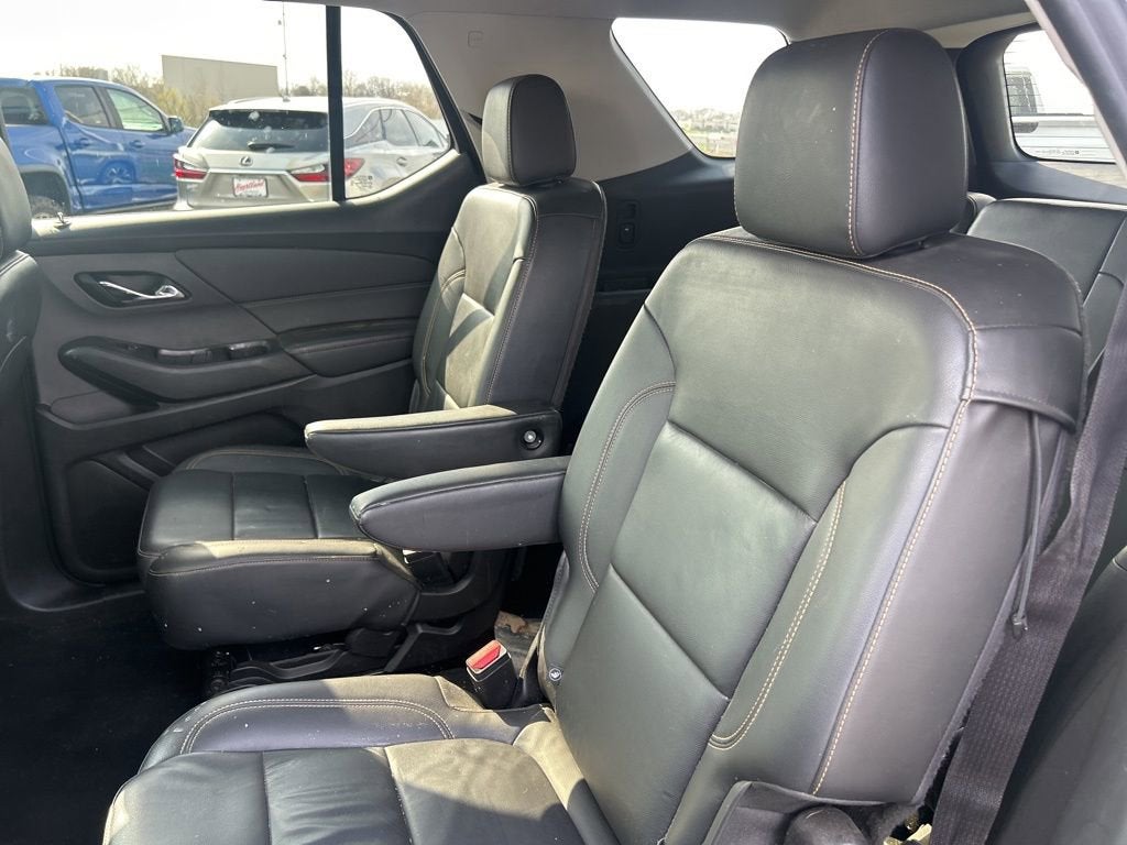 2021 Chevrolet Traverse LT Leather