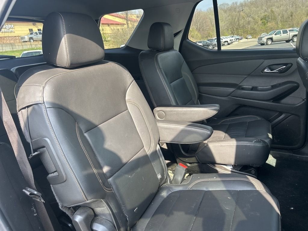 2021 Chevrolet Traverse LT Leather