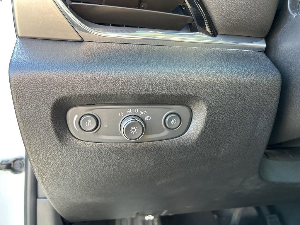 2018 Chevrolet Traverse LT Leather