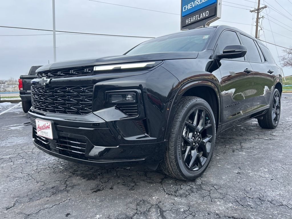 2025 Chevrolet Traverse RS