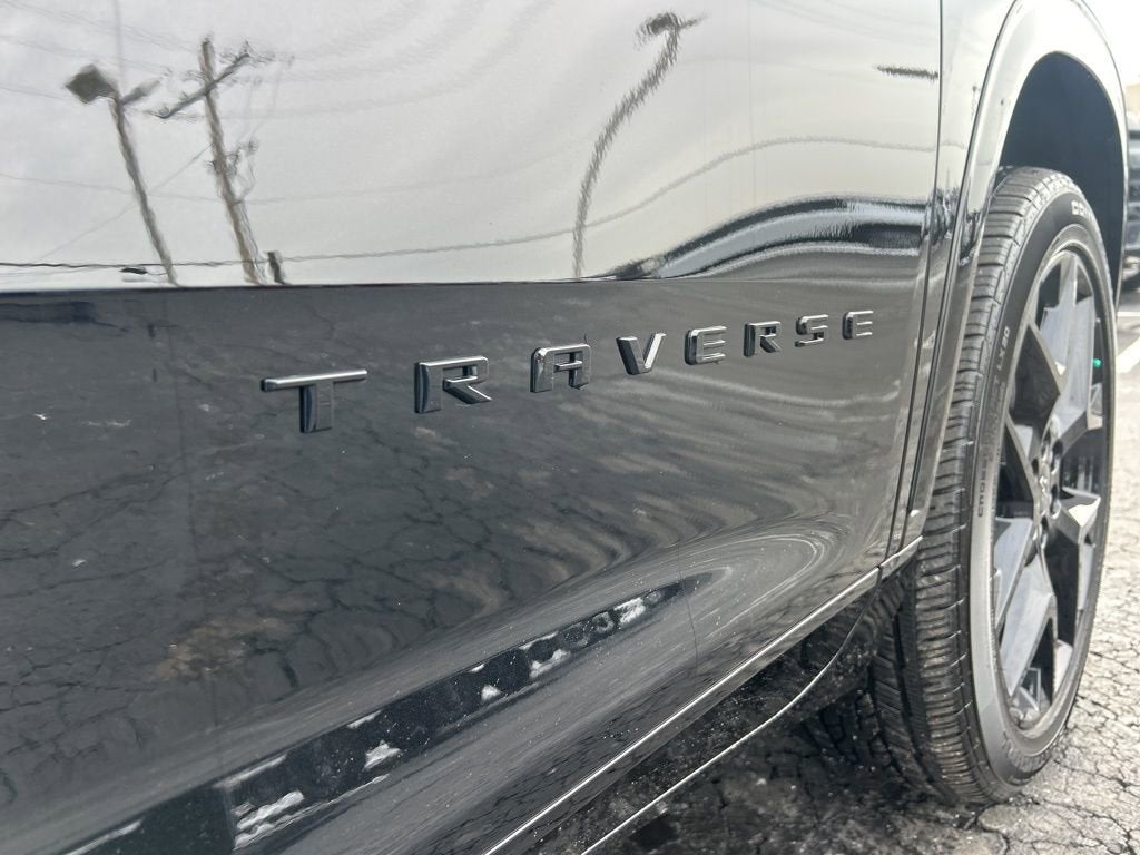 2025 Chevrolet Traverse RS