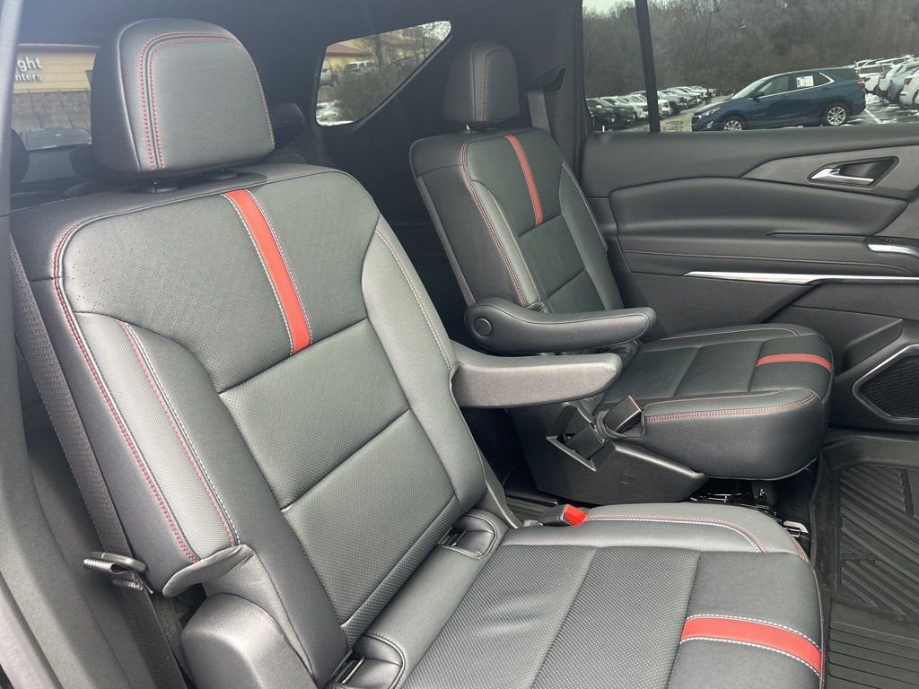 2025 Chevrolet Traverse RS