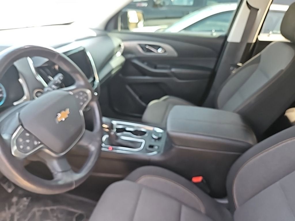 2021 Chevrolet Traverse LT Cloth