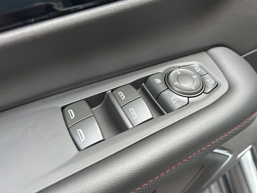 2025 Chevrolet Suburban RST