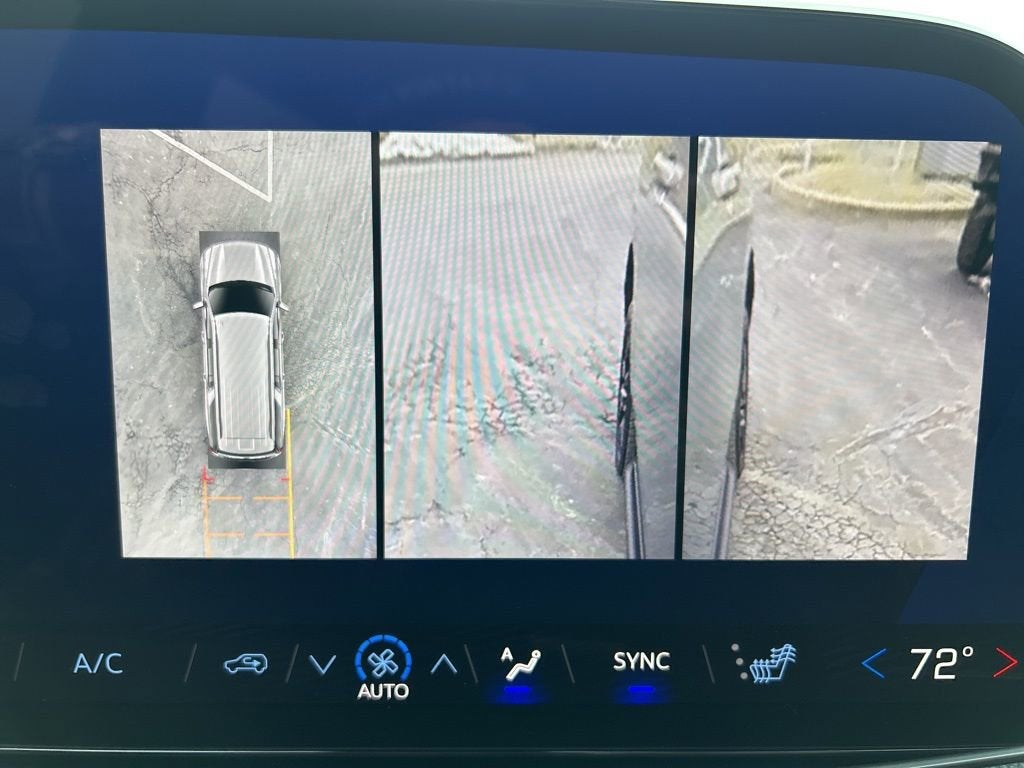 2025 Chevrolet Suburban RST