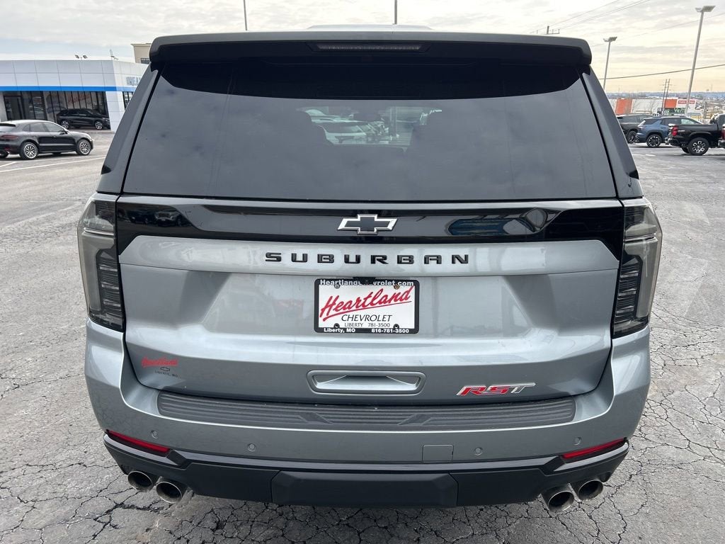 2025 Chevrolet Suburban RST