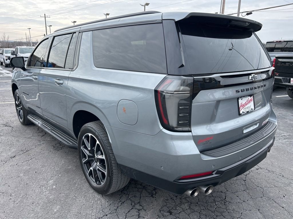 2025 Chevrolet Suburban RST