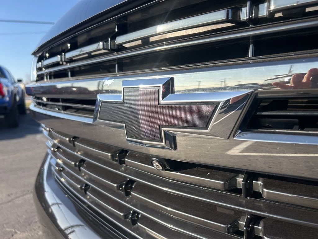 2022 Chevrolet Suburban RST