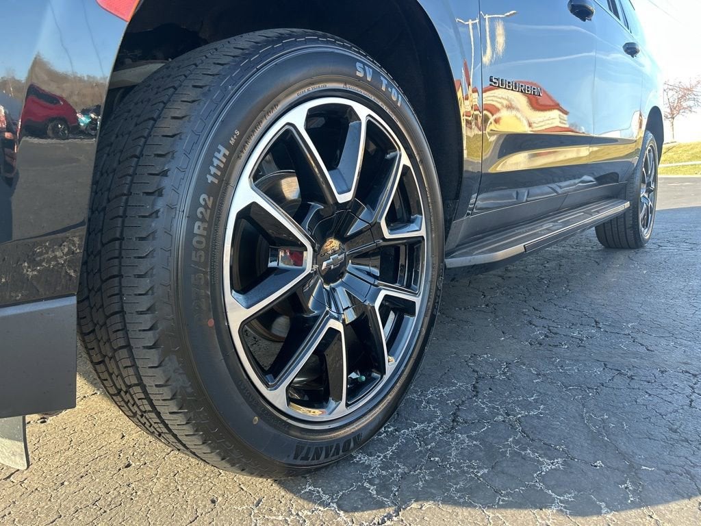 2022 Chevrolet Suburban RST