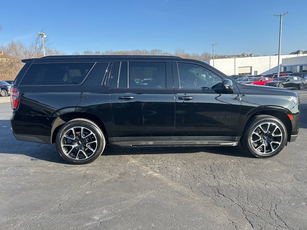 2022 Chevrolet Suburban RST