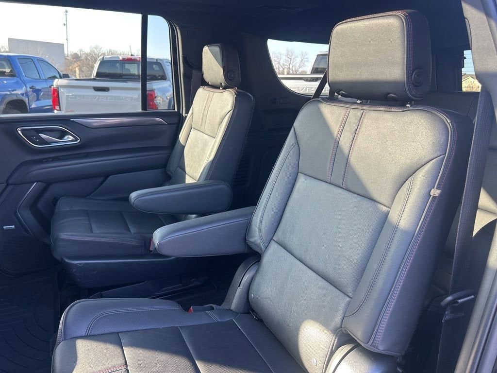 2022 Chevrolet Suburban RST