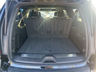 2022 Chevrolet Suburban RST