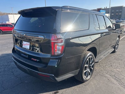 2022 Chevrolet Suburban RST