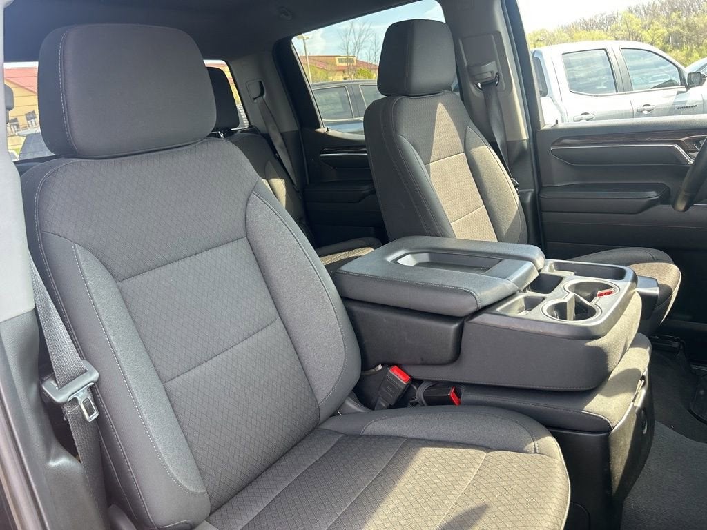 2024 GMC Sierra 1500 SLE