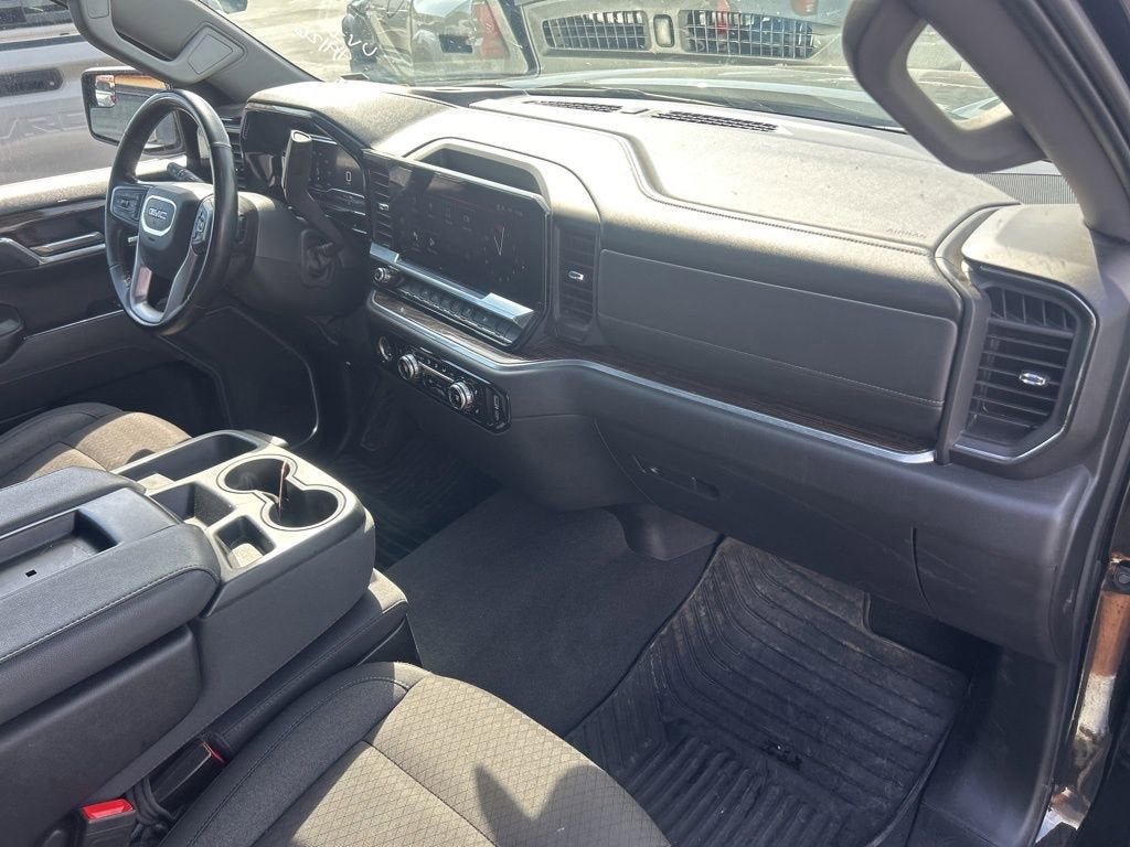 2024 GMC Sierra 1500 SLE