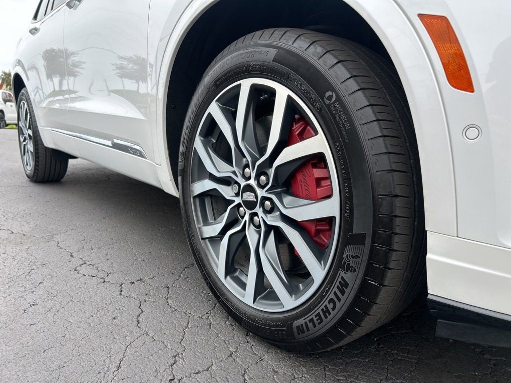 2024 Cadillac XT6 Sport