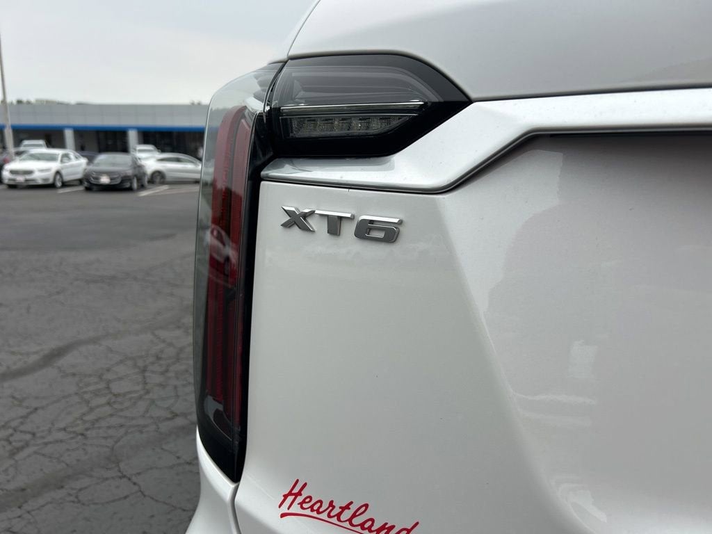 2024 Cadillac XT6 Sport