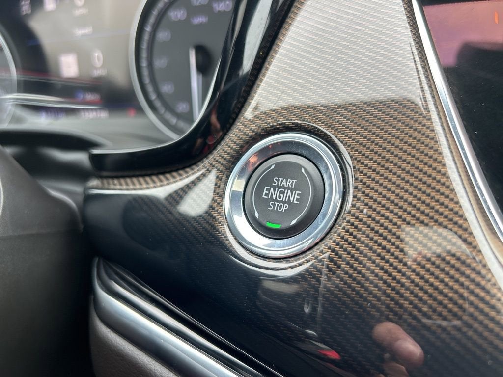 2024 Cadillac XT6 Sport