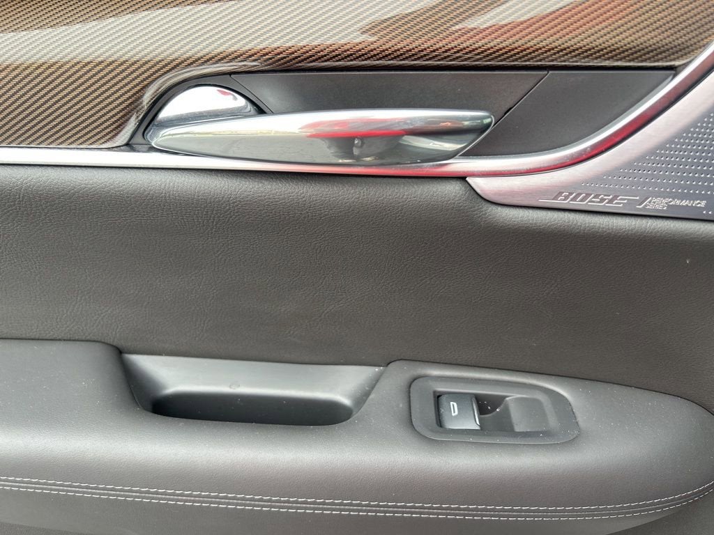 2024 Cadillac XT6 Sport