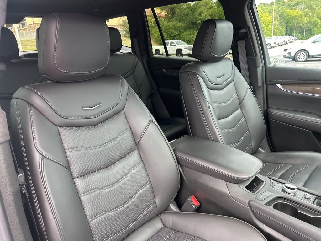 2024 Cadillac XT6 Sport