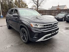2023 Volkswagen Atlas 2.0T SE w/Technology