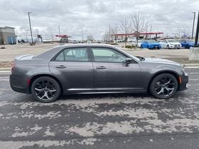 2022 Chrysler 300 300S