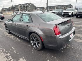 2022 Chrysler 300 300S