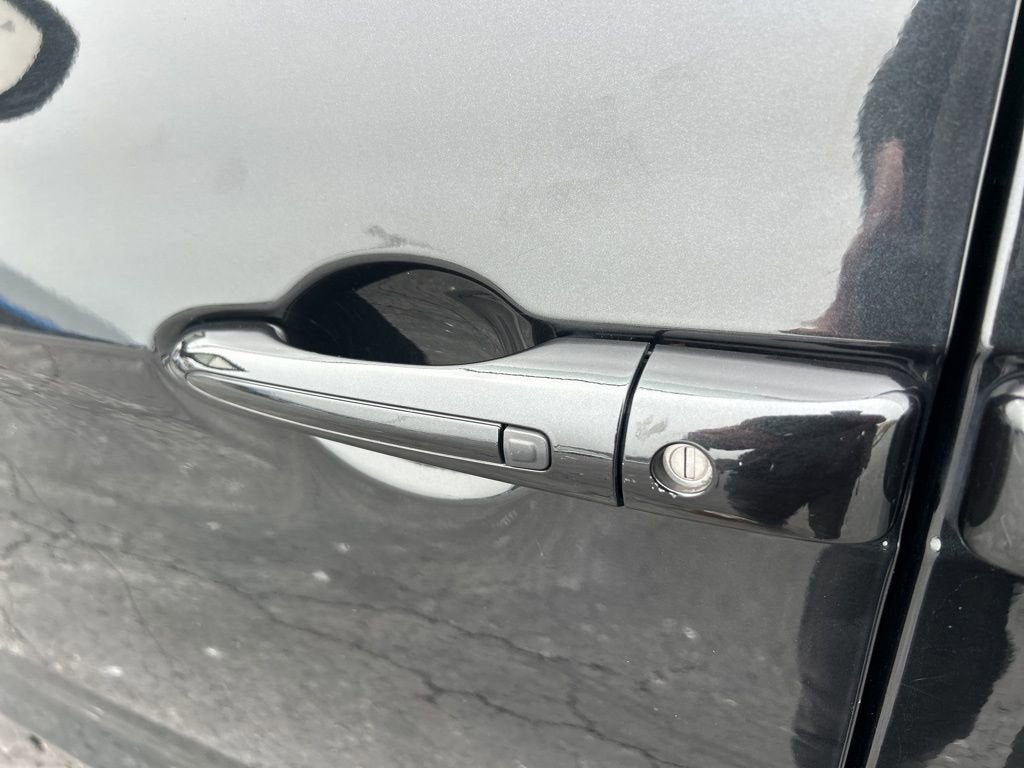 2024 Chrysler Pacifica Hybrid Premium S Appearance Pkg