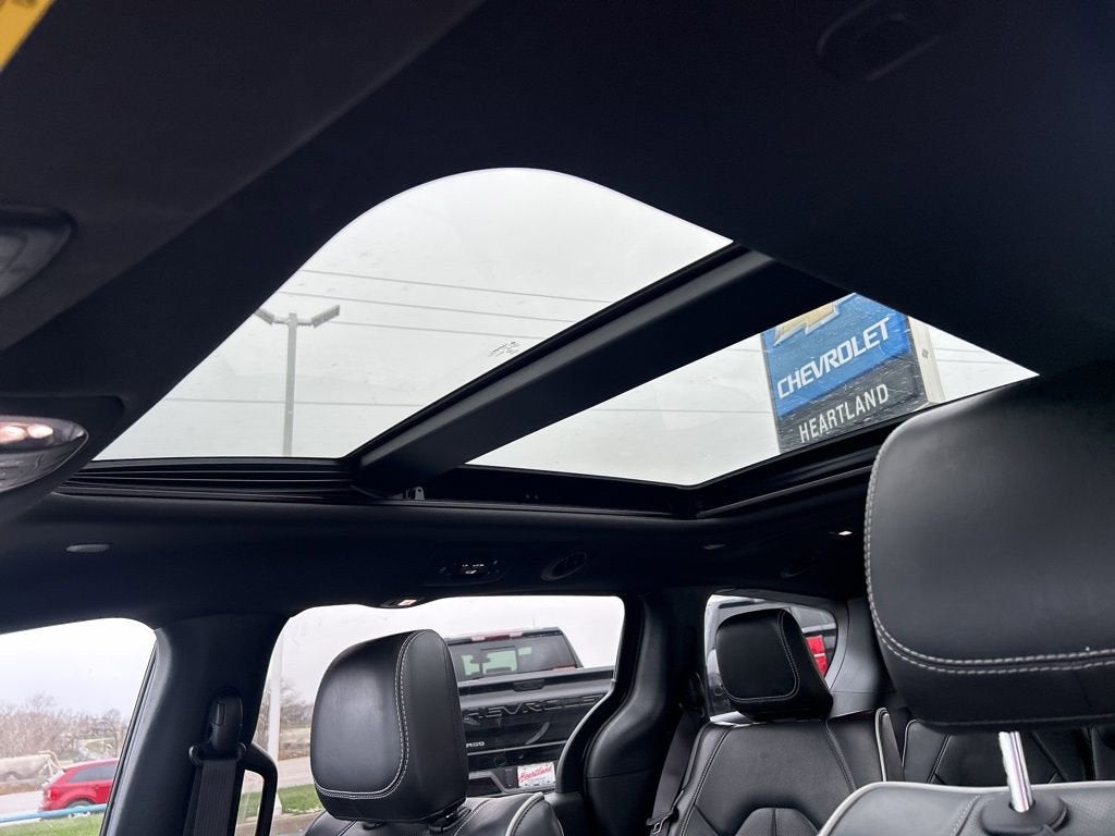 2024 Chrysler Pacifica Hybrid Premium S Appearance Pkg