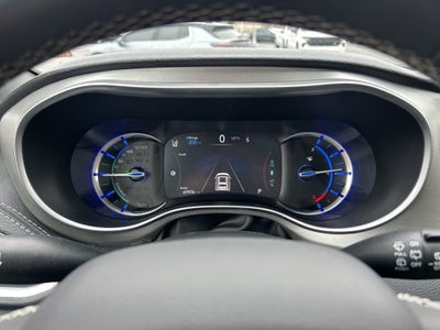 2024 Chrysler Pacifica Hybrid Premium S Appearance Pkg