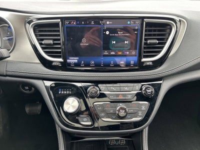 2024 Chrysler Pacifica Hybrid Premium S Appearance Pkg