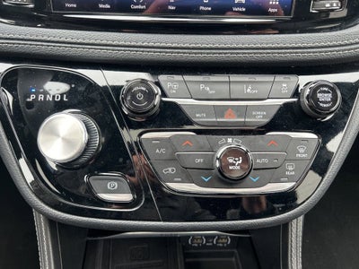 2024 Chrysler Pacifica Hybrid Premium S Appearance Pkg